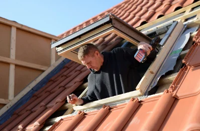 Pose de fenêtres de toit Velux à la Houssaye